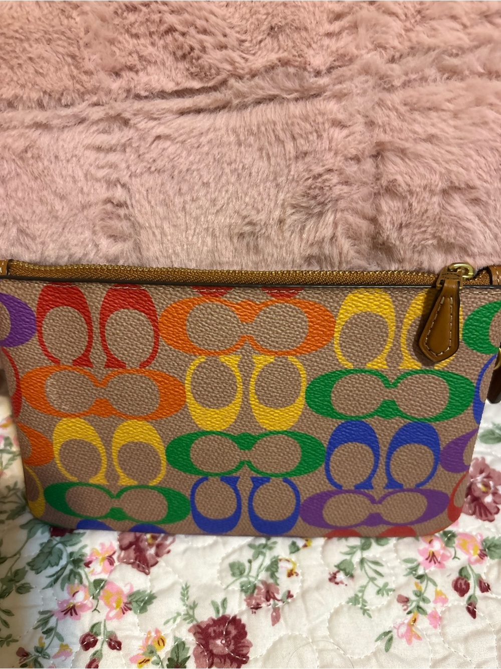 Coach Rainbow Signature Canvas Wristlet with Tan Trim - Picture 5 of 5
